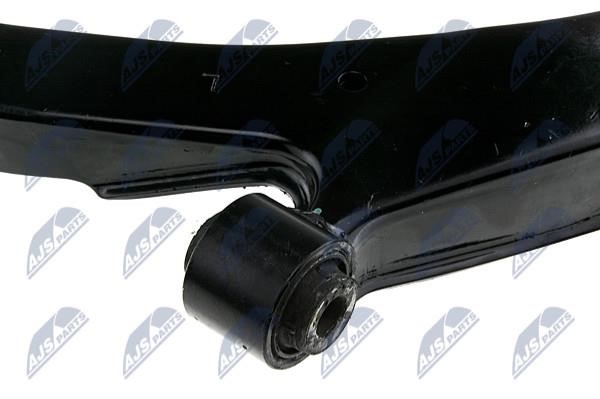 Suspension arm front lower left NTY ZWD-HD-065