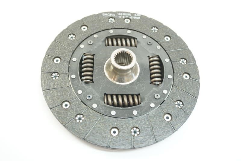 Toyota 31250-60252 Clutch disc 3125060252: Buy near me in Poland at 2407.PL - Good price!