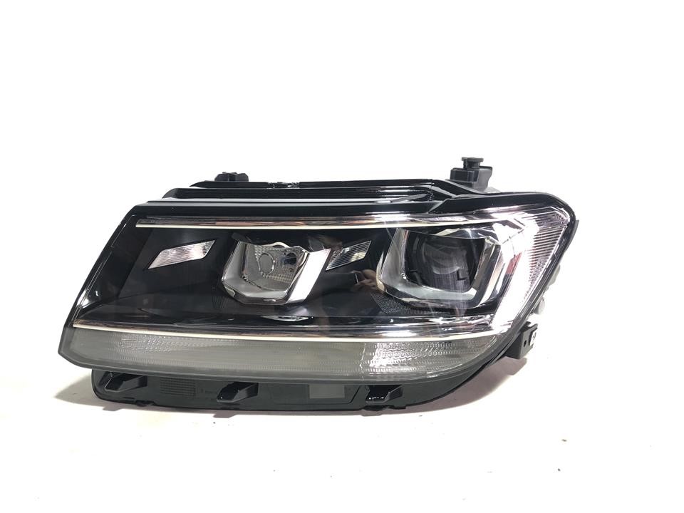BSS BS-TG-HLL-18 Headlight BSS left xenon for VOLKSWAGEN TIGUAN (2018-20) BSTGHLL18: Buy near me in Poland at 2407.PL - Good price!