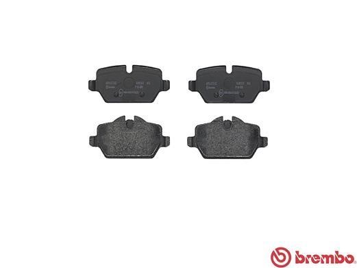 Buy Brembo P 06 080 at a low price in Poland!
