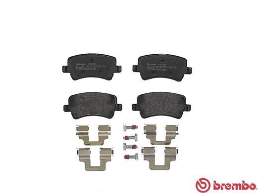 Buy Brembo P 86 021 at a low price in Poland!