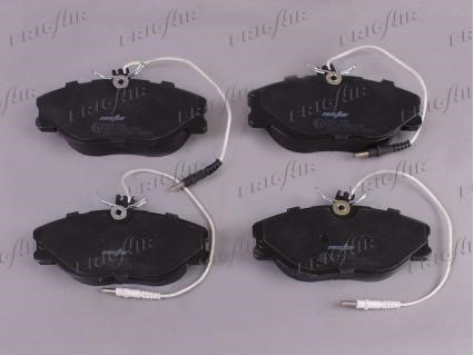 Frig air PD04535 Brake Pad Set, disc brake PD04535: Buy near me in Poland at 2407.PL - Good price!