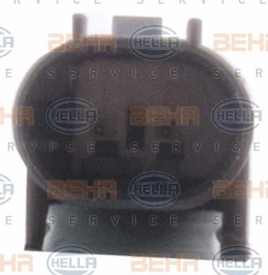 Hella 8FK 351 110-431 Compressor, air conditioning 8FK351110431: Buy near me in Poland at 2407.PL - Good price!