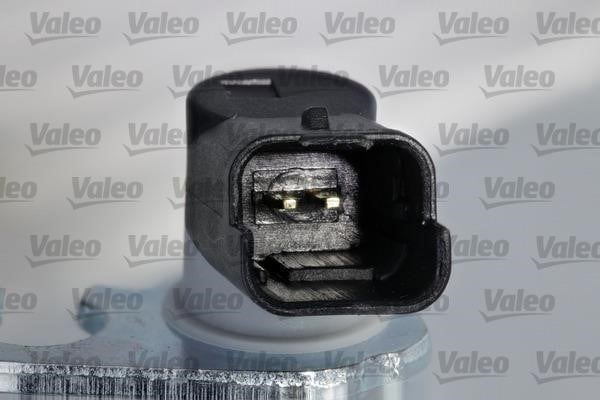 Buy Valeo 366417 at a low price in Poland!