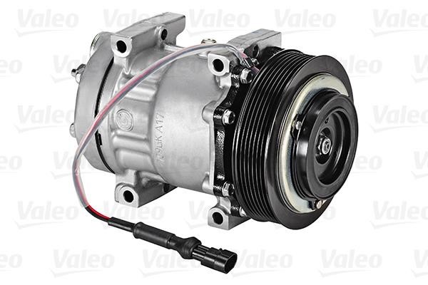 Valeo 813027 Compressor, air conditioning 813027: Buy near me in Poland at 2407.PL - Good price!