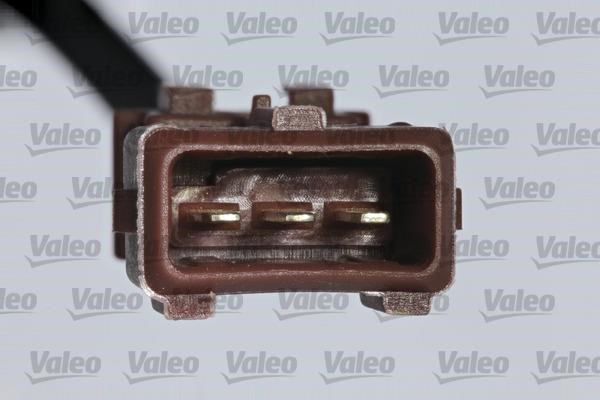 Buy Valeo 366185 at a low price in Poland!