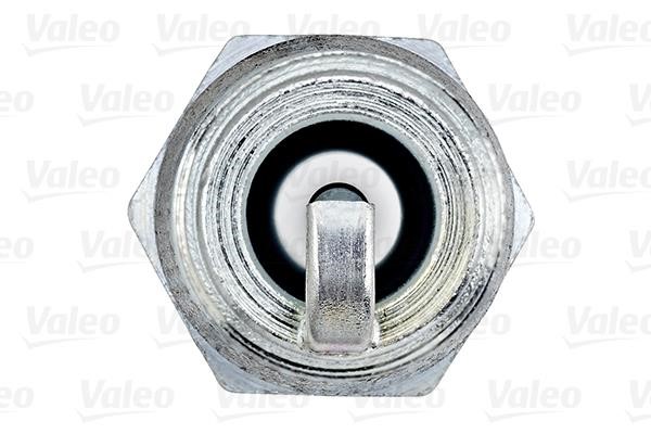 Buy Valeo 246875 at a low price in Poland!