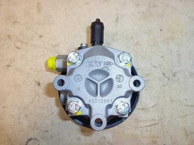 URW 32-86515 Hydraulic Pump, steering system 3286515: Buy near me in Poland at 2407.PL - Good price!
