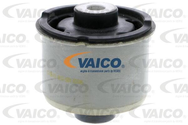 Vaico V251136 Silentblock rear beam V251136: Buy near me at 2407.PL in Poland at an Affordable price!