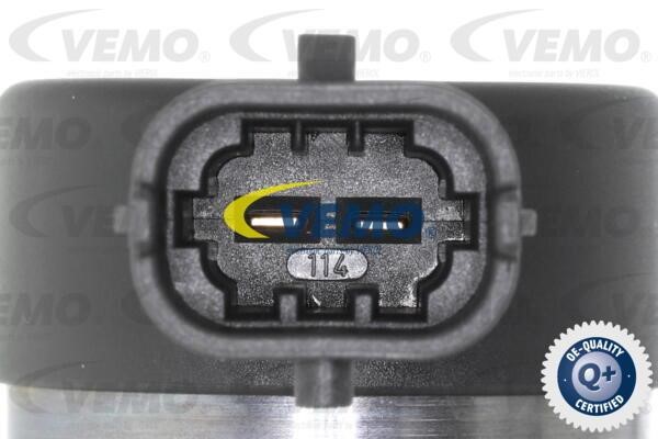 Buy Vemo V46-11-0011 at a low price in Poland!