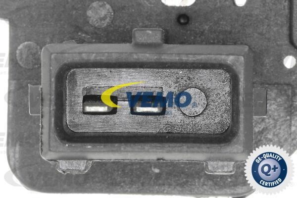 Buy Vemo V20770299 at a low price in Poland!