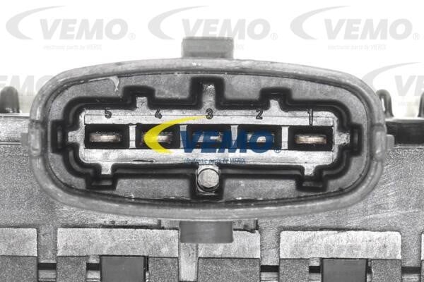 Fuel pump relay Vemo V95-71-0004
