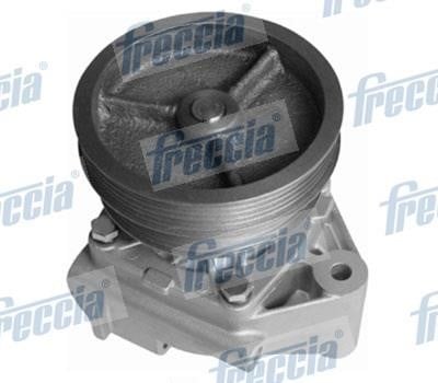 Freccia WP0215 Water pump WP0215: Buy near me in Poland at 2407.PL - Good price!