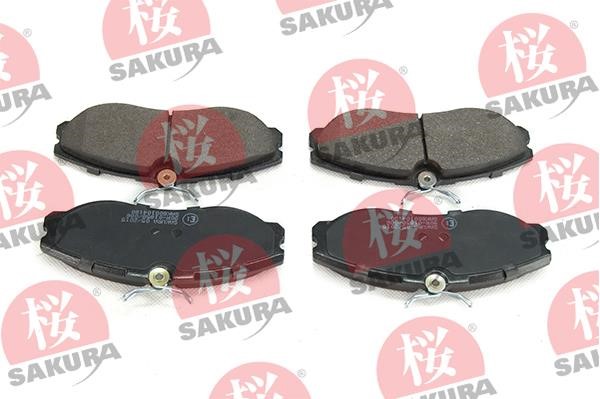 Sakura 600-10-4180 Brake Pad Set, disc brake 600104180: Buy near me in Poland at 2407.PL - Good price!