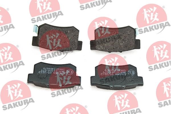 Sakura 601-40-6670 Тормозные колодки дисковые, комплект 601406670: Отличная цена - Купить в Польше на 2407.PL!