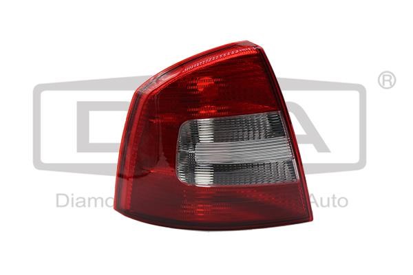 Diamond/DPA 89450875302 Tail lamp left 89450875302: Buy near me in Poland at 2407.PL - Good price!