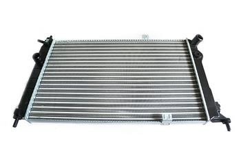 WXQP 580137 Радиатор охлаждения двигателя 580137: Отличная цена - Купить в Польше на 2407.PL!