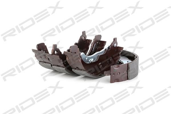 Ridex 70B0153 Brake shoe set 70B0153: Buy near me in Poland at 2407.PL - Good price!
