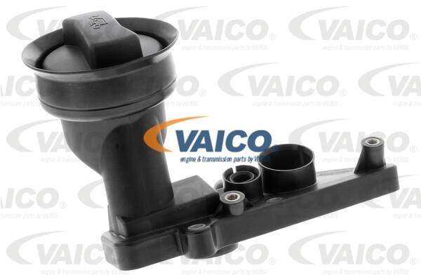 Vaico V104435 Oil filler pipe V104435: Buy near me in Poland at 2407.PL - Good price!