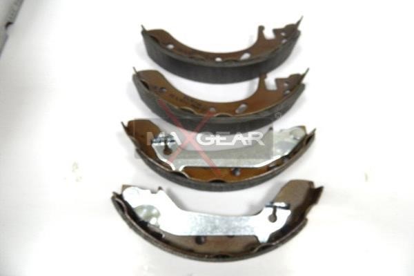 Maxgear 19-0240 Brake shoe set 190240: Buy near me at 2407.PL in Poland at an Affordable price!