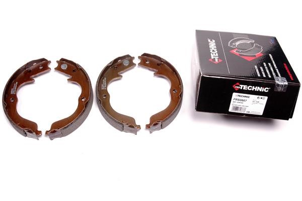 Protechnic PRS0667 Parking brake shoes PRS0667: Buy near me in Poland at 2407.PL - Good price!