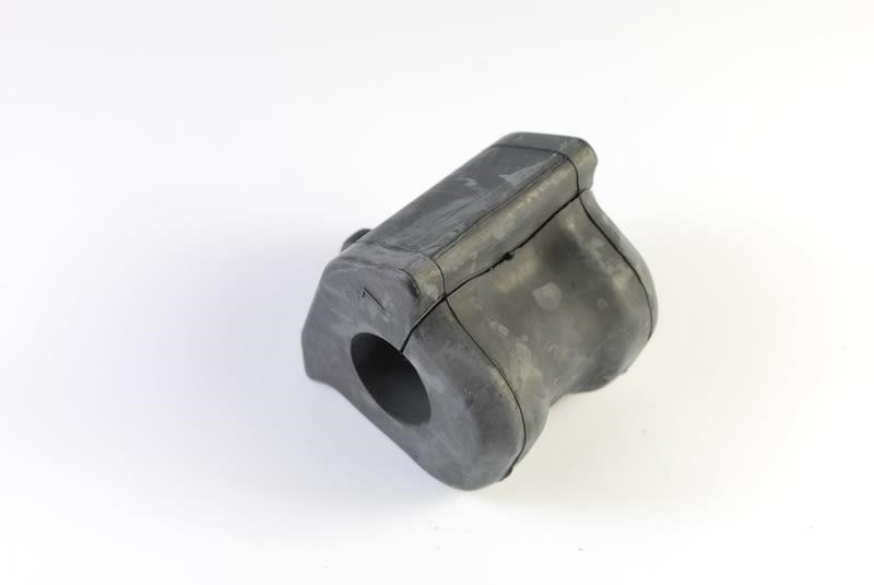 Yamato J72087YMT Front stabilizer bush, left J72087YMT: Buy near me in Poland at 2407.PL - Good price!