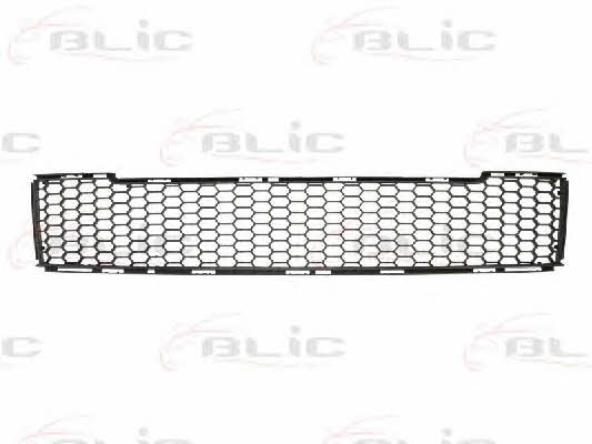 Blic 6502-07-2013910P Front bumper grill 6502072013910P: Buy near me in Poland at 2407.PL - Good price!