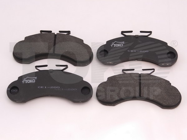 Toko T2142000W Front disc brake pads, set T2142000W: Buy near me in Poland at 2407.PL - Good price!