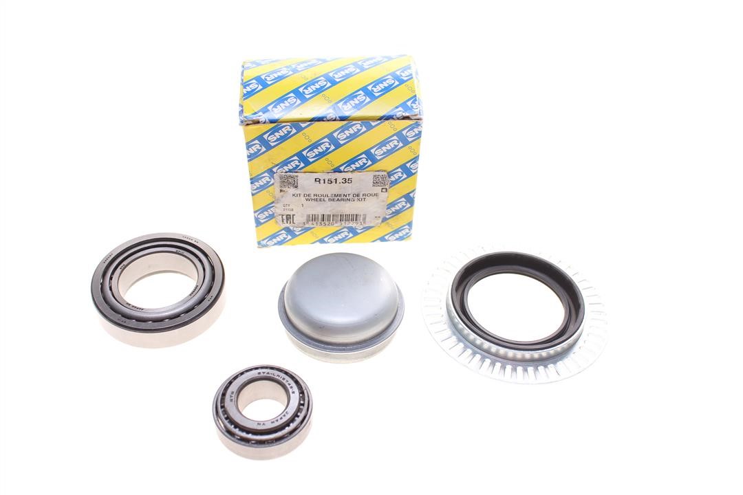 SNR R151.35-DEFECT Wheel bearing kit R15135DEFECT: Buy near me in Poland at 2407.PL - Good price!