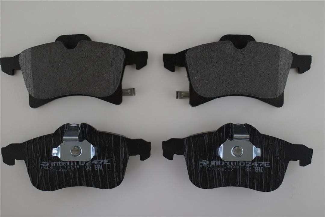 Intelli D247E Front disc brake pads, set D247E: Buy near me in Poland at 2407.PL - Good price!