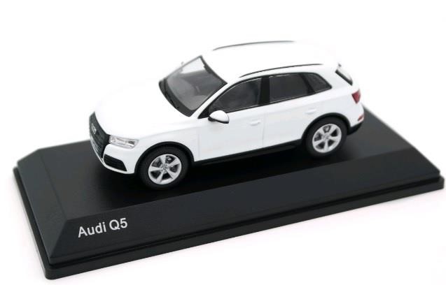 VAG 501 160 563 1 Scale model Audi Q5 1:43, white 5011605631: Buy near me in Poland at 2407.PL - Good price!
