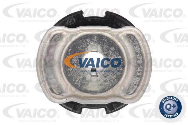 Buy Vaico V10-4092 at a low price in Poland!