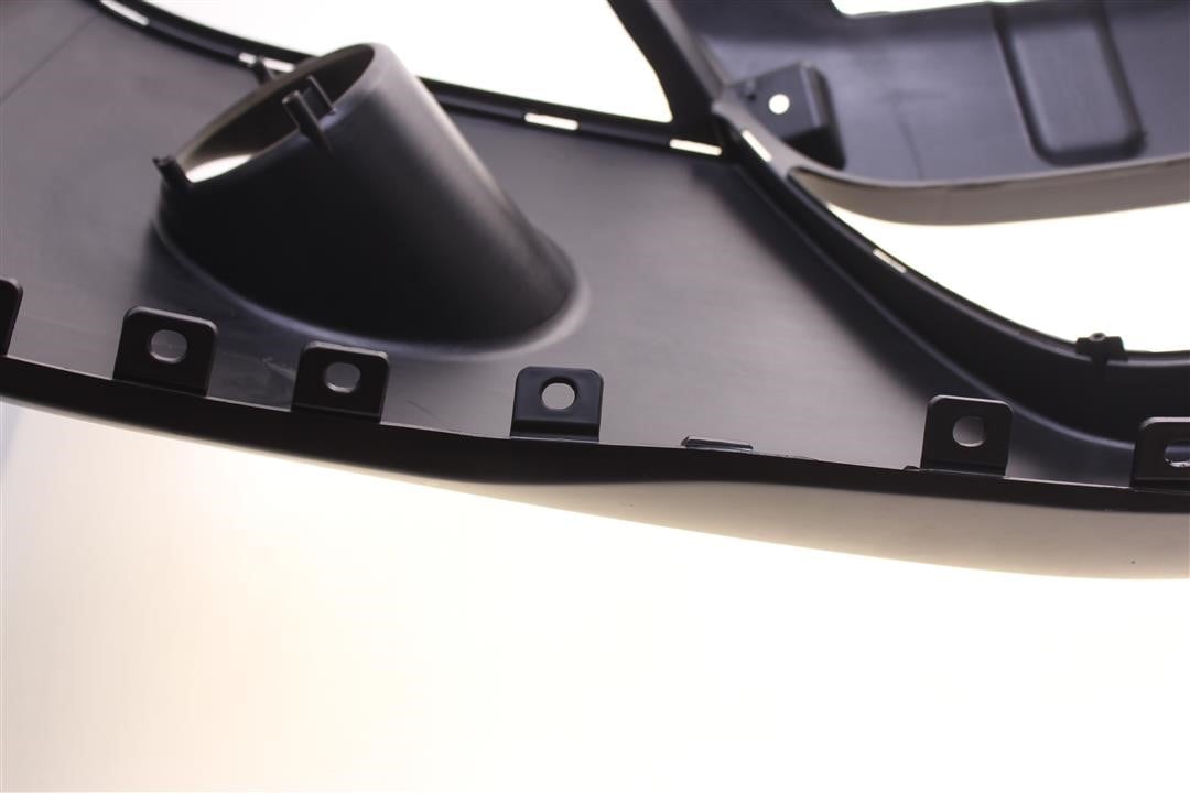 Tempest 036 0361 900C-DEFECT Front bumper, several mounting brackets are broken in the upper part of the bumper. 0360361900CDEFECT: Buy near me at 2407.PL in Poland at an Affordable price!