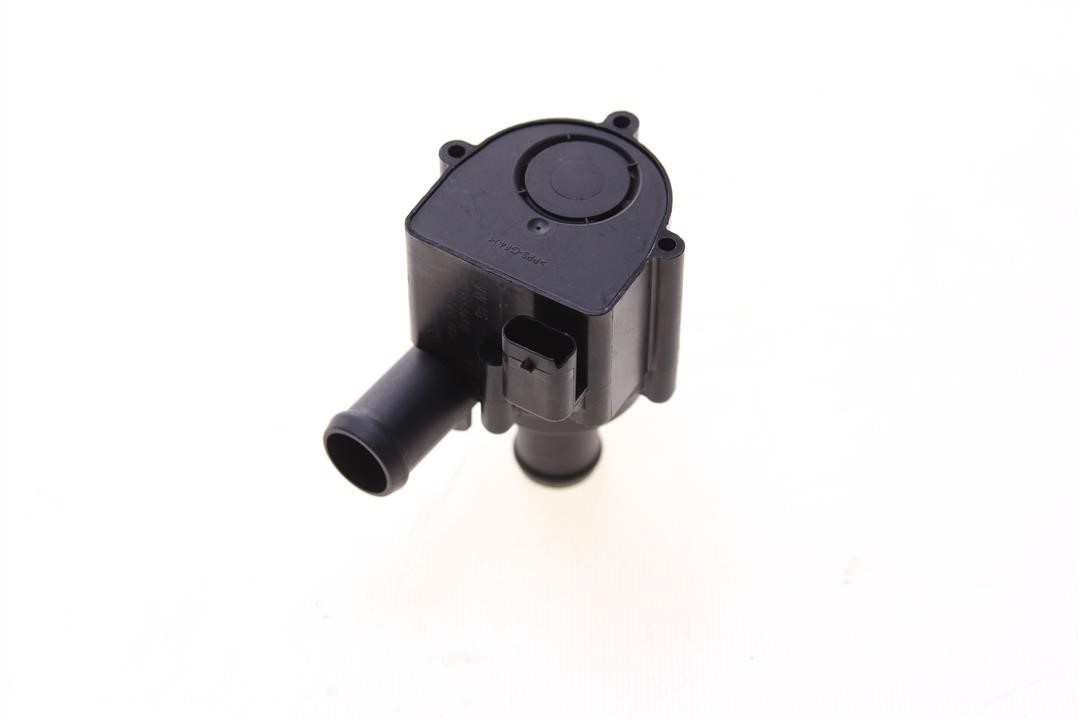 VAG 5Q0 965 561 B-DEFECT Coolant pump. Minor damage to the body of the connection socket 5Q0965561BDEFECT: Buy near me in Poland at 2407.PL - Good price!