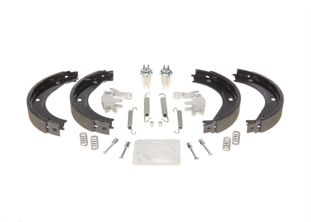 Bosch 0 204 113 804 Parking brake shoes 0204113804: Buy near me in Poland at 2407.PL - Good price!