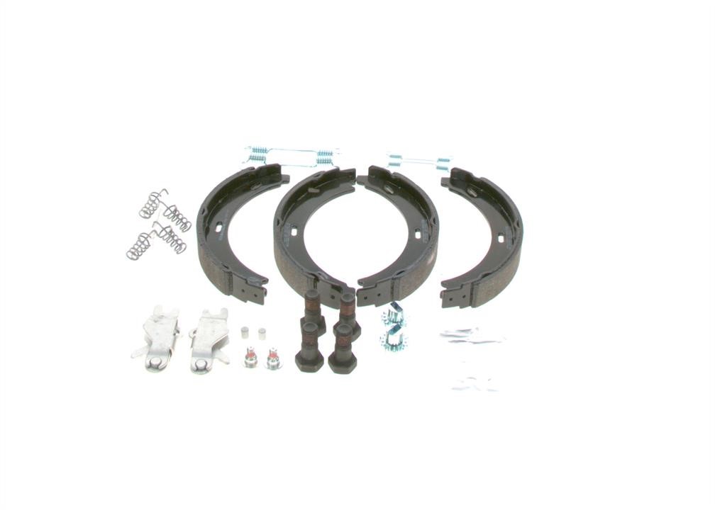 Bosch 0 204 113 811 Parking brake shoes 0204113811: Buy near me in Poland at 2407.PL - Good price!