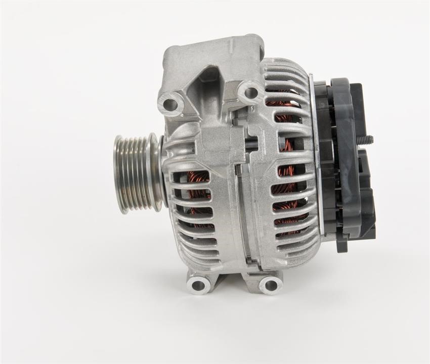 Bosch 0 124 615 009 Alternator 0124615009: Buy near me in Poland at 2407.PL - Good price!