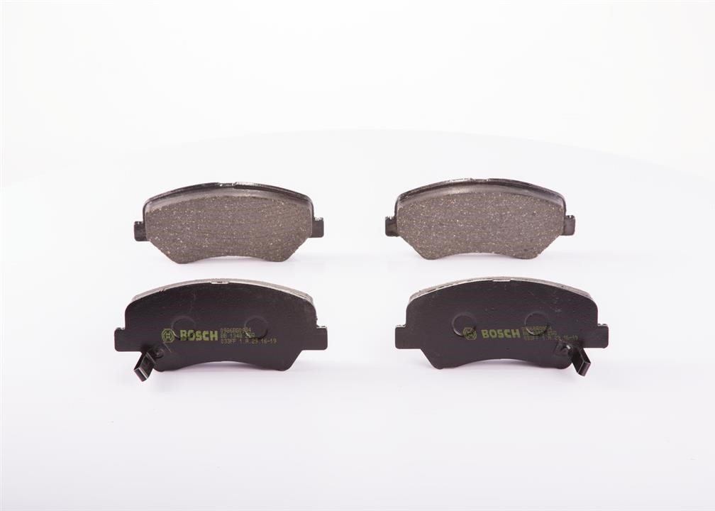 Bosch 0 986 BB0 984 Brake Pad Set, disc brake 0986BB0984: Buy near me in Poland at 2407.PL - Good price!
