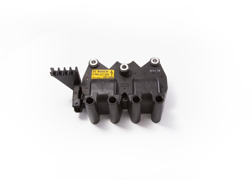 Bosch 0 986 221 003 Ignition coil 0986221003: Buy near me in Poland at 2407.PL - Good price!