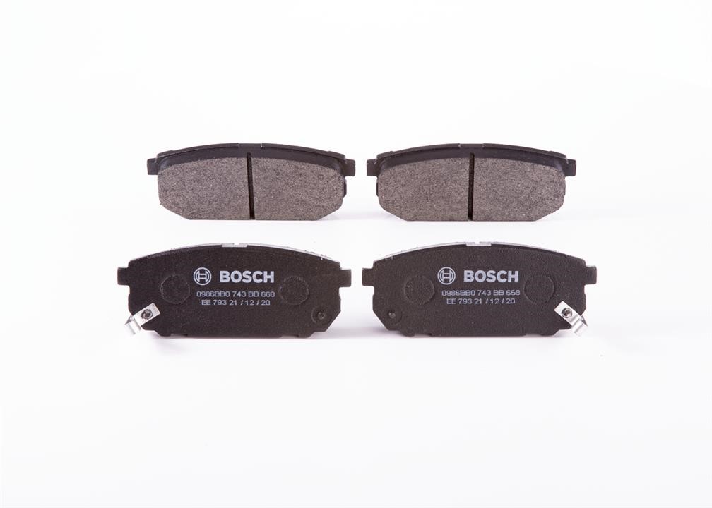Bosch 0 986 BB0 743 Klocki hamulcowe, zestaw 0986BB0743: Dobra cena w Polsce na 2407.PL - Kup Teraz!