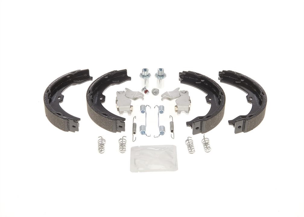 Bosch 0 204 113 817 Parking brake shoes 0204113817: Buy near me in Poland at 2407.PL - Good price!