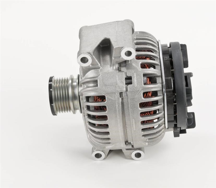 Bosch 0 124 615 019 Alternator 0124615019: Buy near me at 2407.PL in Poland at an Affordable price!