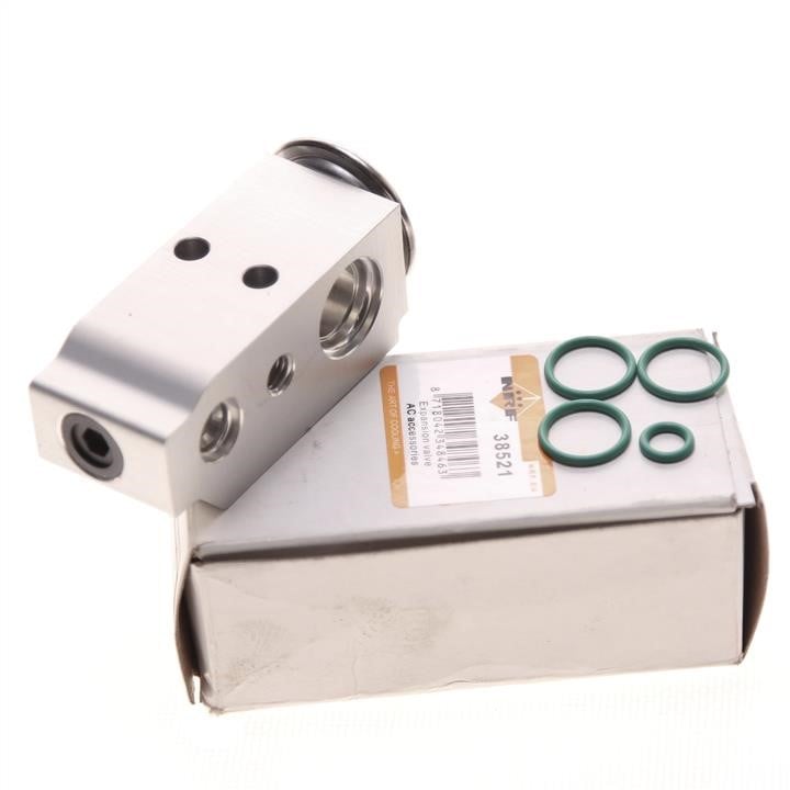 NRF 38521 Air conditioner expansion valve 38521: Buy near me in Poland at 2407.PL - Good price!