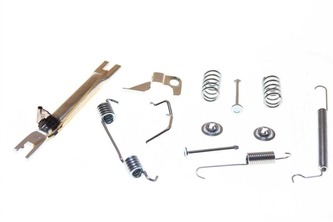 FSO 90199719 Repair kit for rear drum brake pads 90199719: Buy near me in Poland at 2407.PL - Good price!