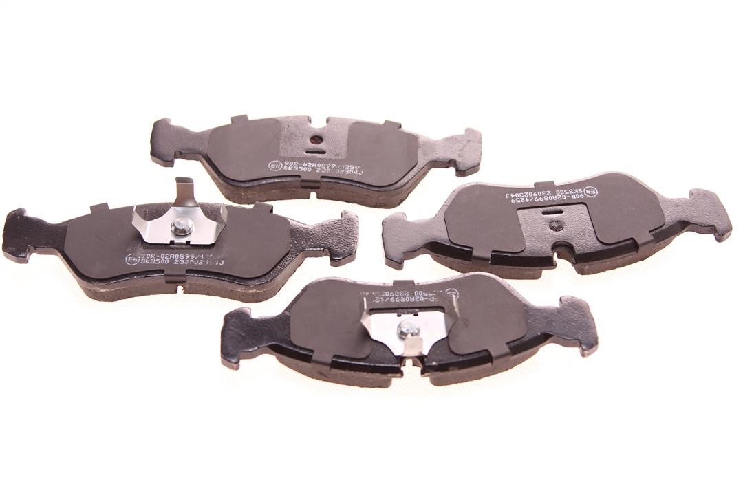LPR 05P304-DEFECT Disc brake pads, set, traces of installation on one pad 05P304DEFECT: Buy near me in Poland at 2407.PL - Good price!