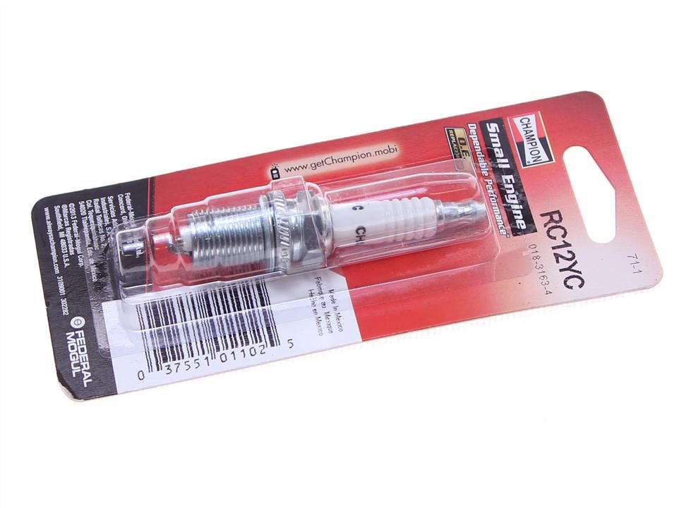 Champion CCH711 Spark plug Champion (CCH711) RC12YC CCH711: Buy near me in Poland at 2407.PL - Good price!