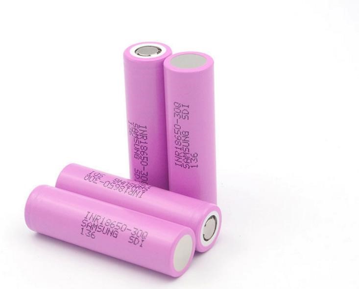 Samsung 08899 Akumulator bateria 18650 Li-Ion Samsung INR18650-30Q, 3000mAh, 30A, 4.2/3.6/2.5V, Pink 08899: Dobra cena w Polsce na 2407.PL - Kup Teraz!