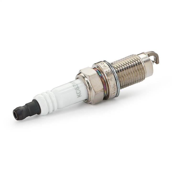 Spark plug Audi A3: OE260 Champion Spark plug Champion (OE260) KC6ZWYPB