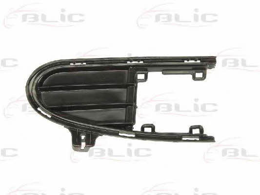 Blic 6502-07-2582916P Front bumper grill 6502072582916P: Buy near me in Poland at 2407.PL - Good price!