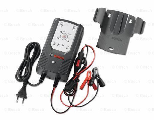 Bosch Зарядний пристрій BOSCH C7 12&#x2F;24V 7А, 12V-230Ah, 24V-120 Ah – ціна 528 PLN